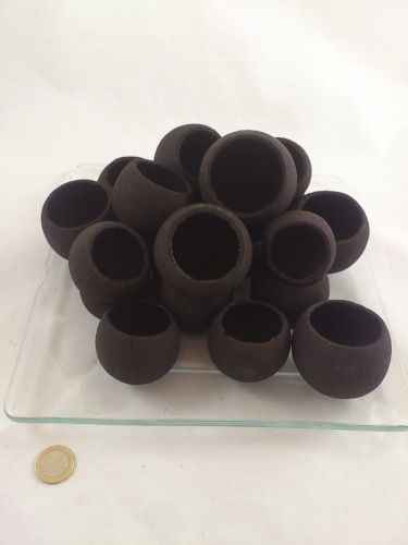 Bell Cup black Ø5-7cm  20 p.